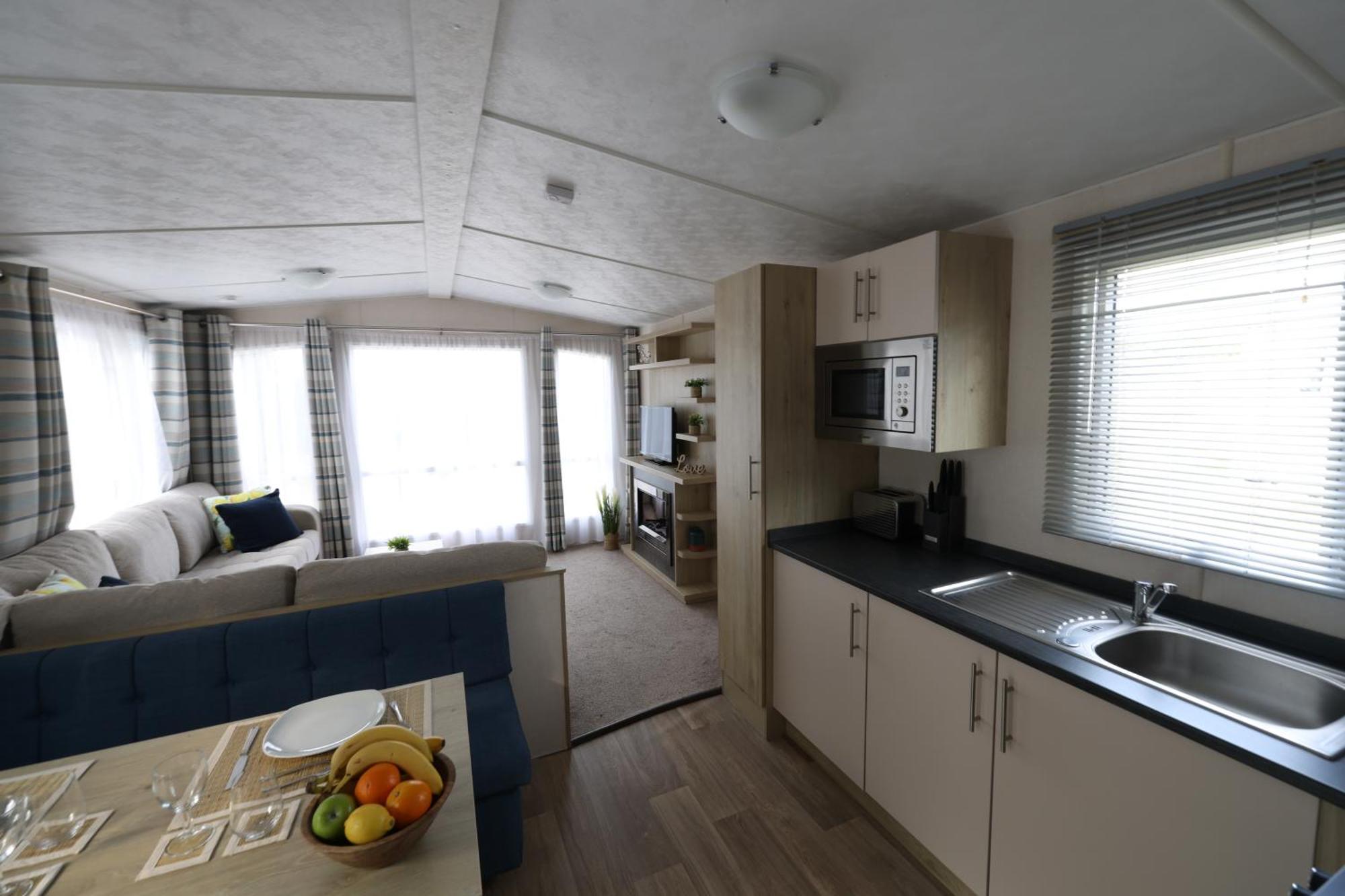 Mercury Yacht Harbour And Holiday Park Bursledon Esterno foto